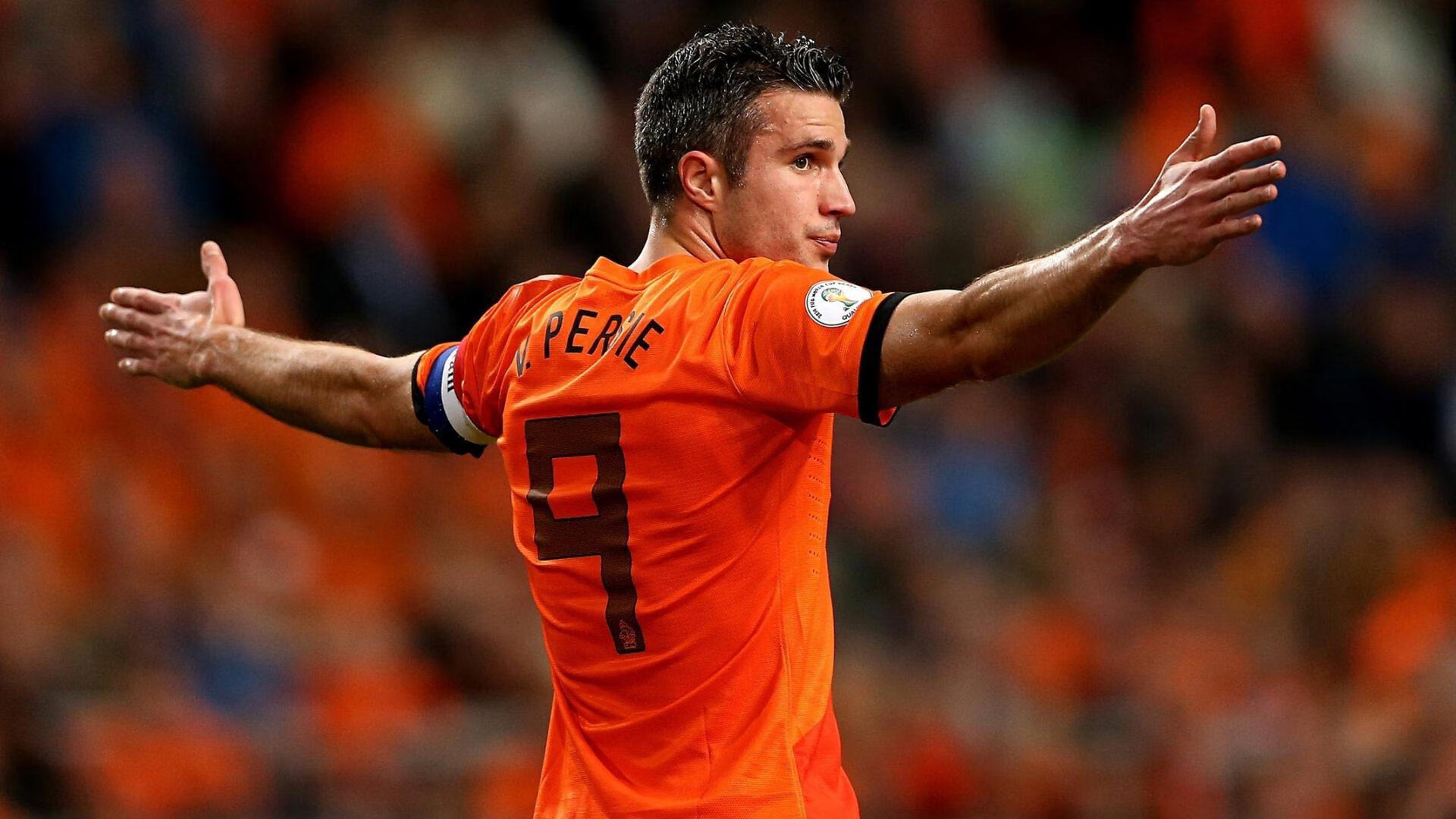 欧冠决赛巅峰对决，皇家马德里3-1力克利物浦，第15次捧起大耳朵杯